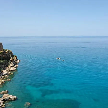 Cefalhome - Magara Cefalu