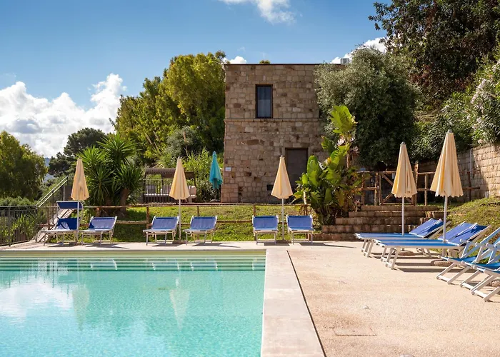 Cefalhome - Magara * Cefalu